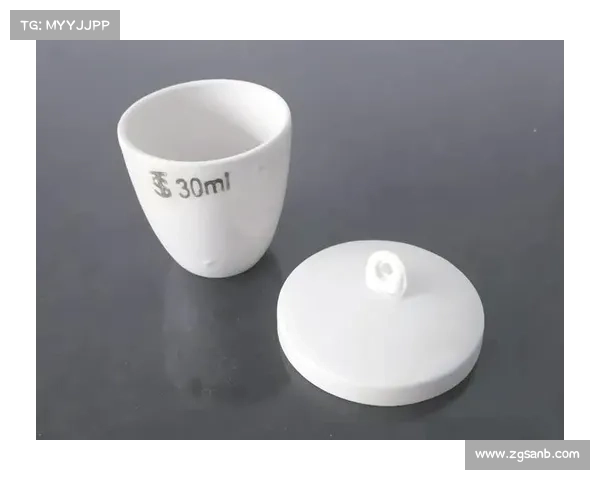 揭秘炽热之美火焰玻璃从高温熔炼到璀璨成型的神奇制作过程