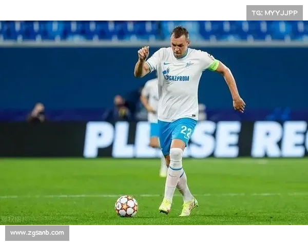 洛塞尔索在现代中场体系中的战术定位与球队整体影响全景深度解析 洛塞尔索在现代中场体系中的战术定位与球队整体影响全景深度解析