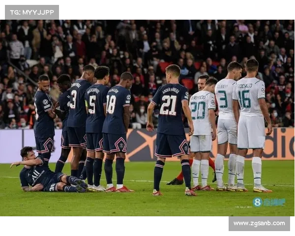 巴黎圣日耳曼的荣耀与困境探秘 揭开这支豪门背后的精彩与挑战 巴黎圣日耳曼的荣耀与困境探秘 揭开这支豪门背后的精彩与挑战